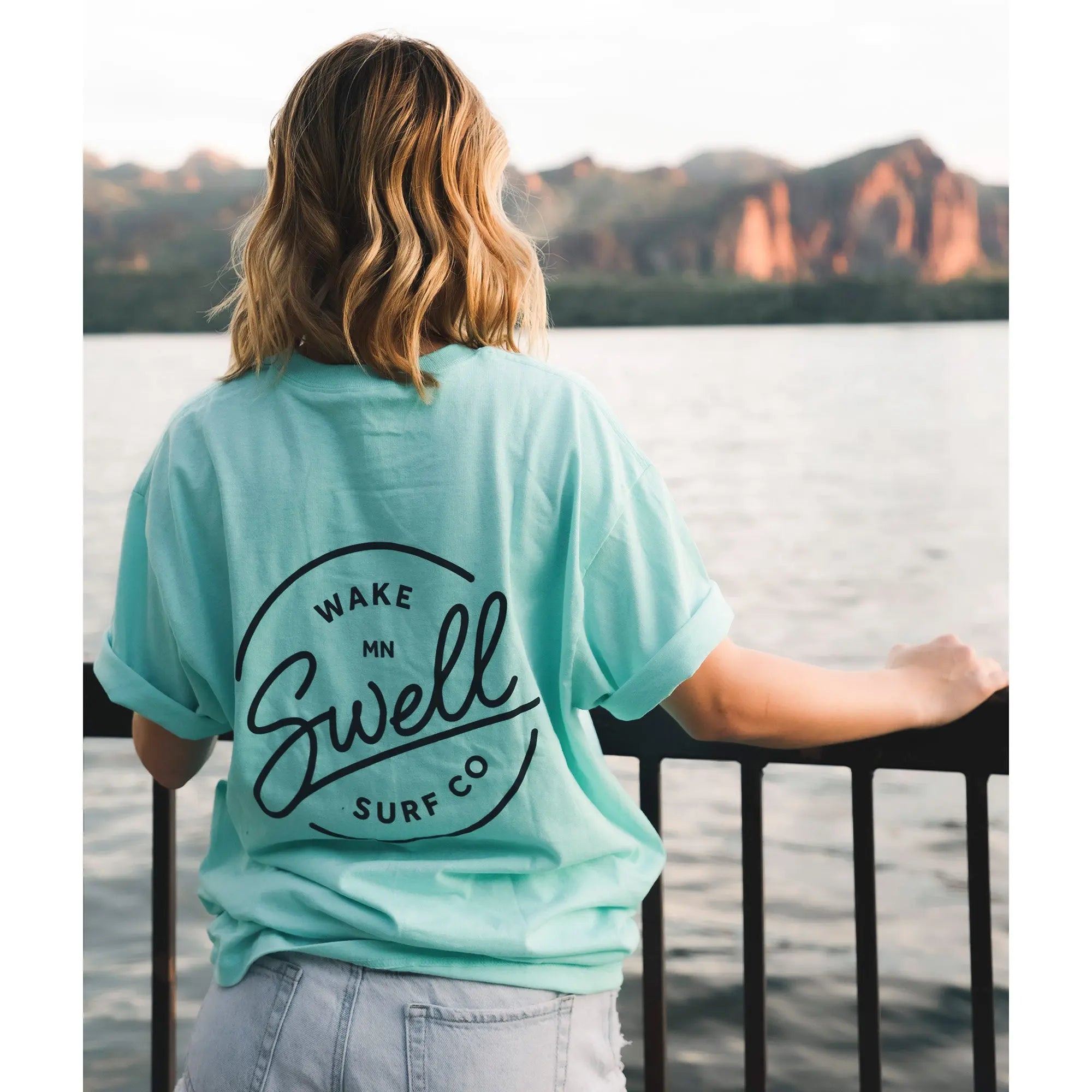 SWELL Wakesurf Co T-Shirt - Classic Fit Cotton Tee SWELL Wakesurf